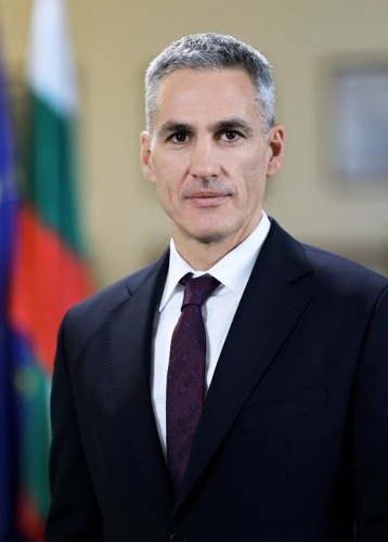 Андрей Гюров